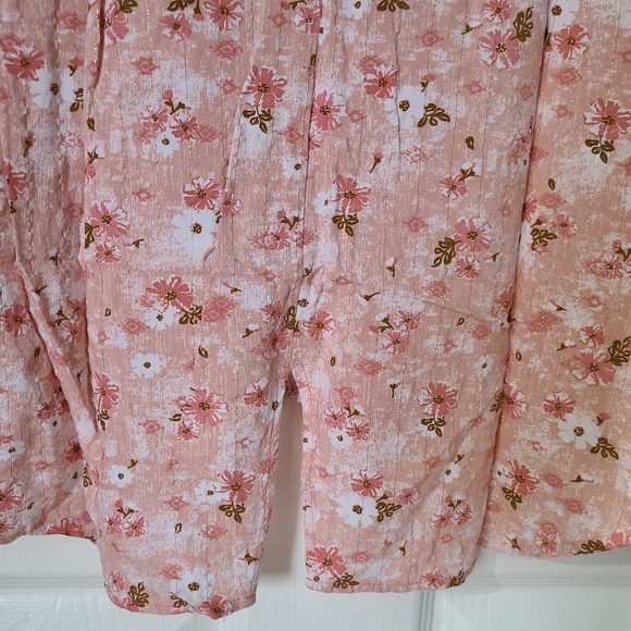 Como Blu Flutter Sleeve Blouse size small - Picture 3 of 5